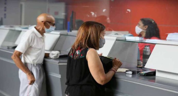 Gobierno: Sistema financiero está listo para la reconversión