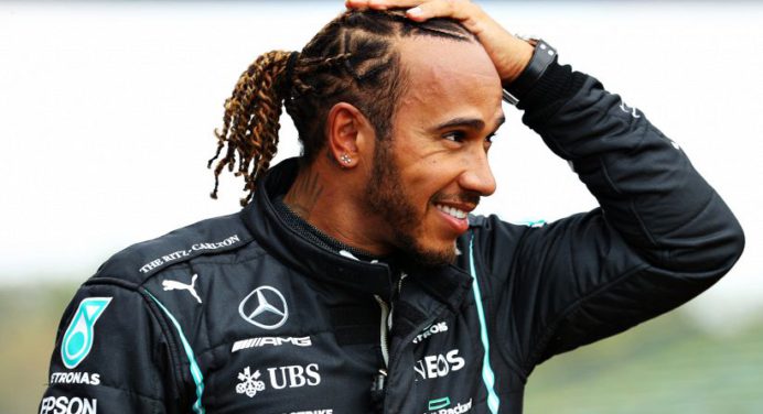 Lewis Hamilton atropelló a uno de sus mecánicos (+Video)