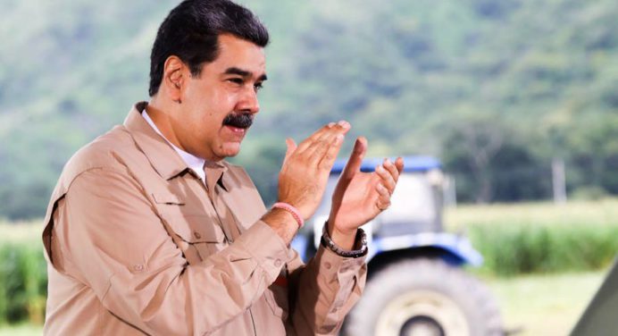 Maduro aseguró que el dinero debitado a los usuarios del Banco de Venezuela se resolverá