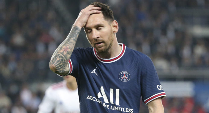 Messi será baja para el próximo partido por lesión