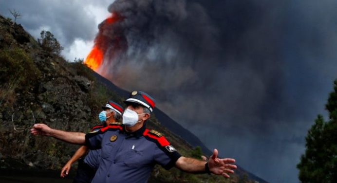 ¡Peligro en Canarias! Nube tóxica del volcán de La Palma es altamente nociva