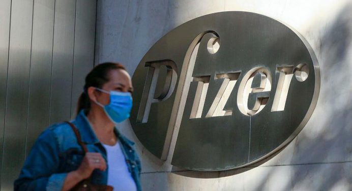 Pfizer inicia prueba de una píldora anticovid