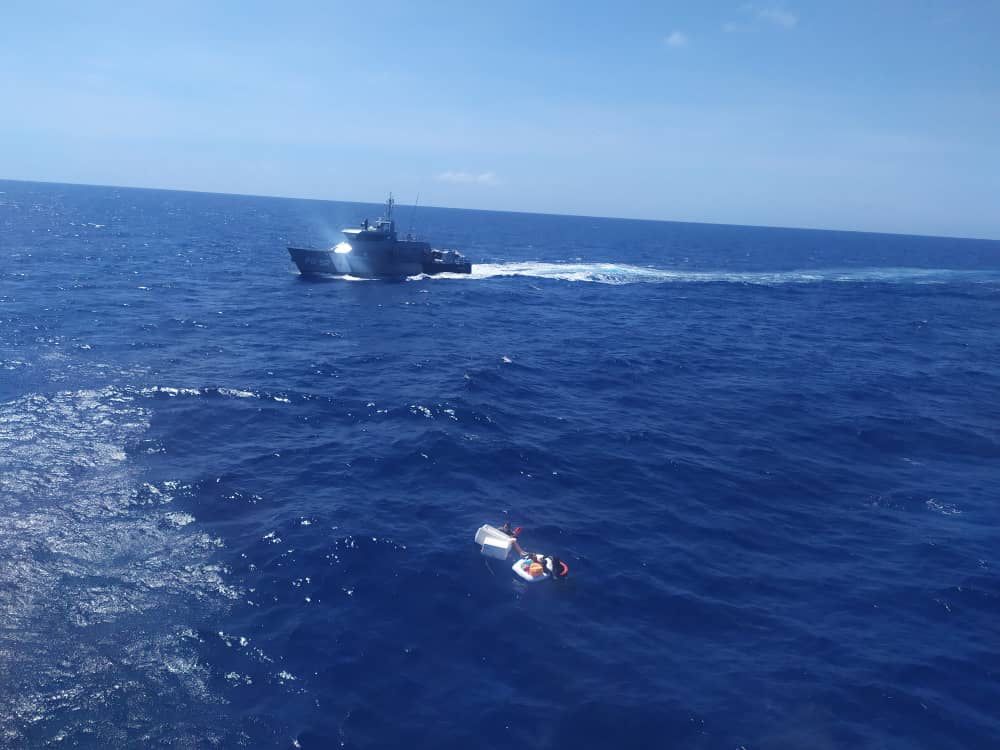 Rescatan a cuatro desaparecidos tras naufragio en Higuerote