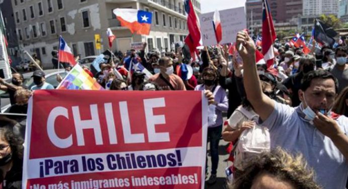 Responsabilizan a Piñera por xenofobia contra venezolanos en Chile