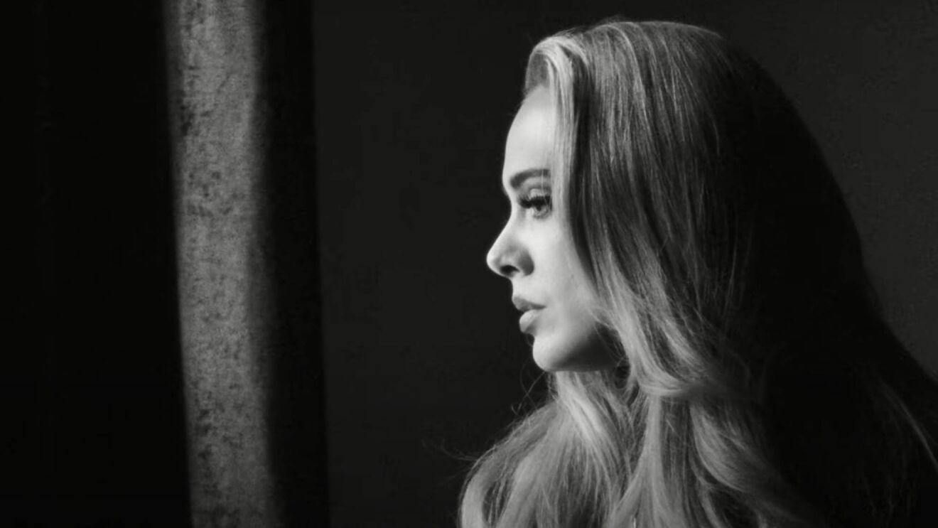 Adele regresa con «Easy on me» y cierra herida de su divorcio