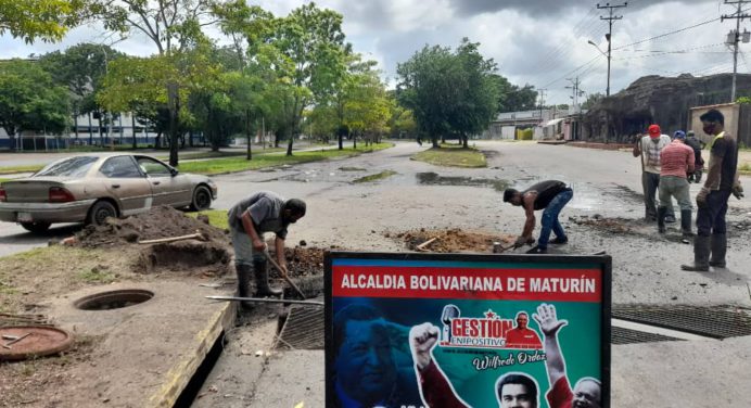 Alcaldía de Maturín despliega cuadrillas para reparar red de cloacas de Av. Raúl Leoni