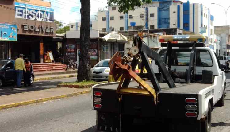 Comerciantes de Maturín rechazan corredor vial ante falta de estacionamientos (video)