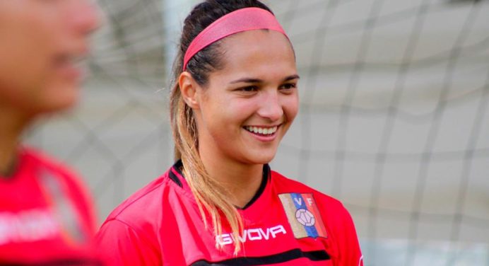 Deyna Castellanos sigue brillando con la Vinotinto
