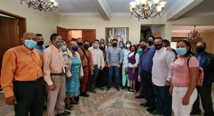 Ernesto Luna se reunió con representantes de iglesias cristianas en Maturín