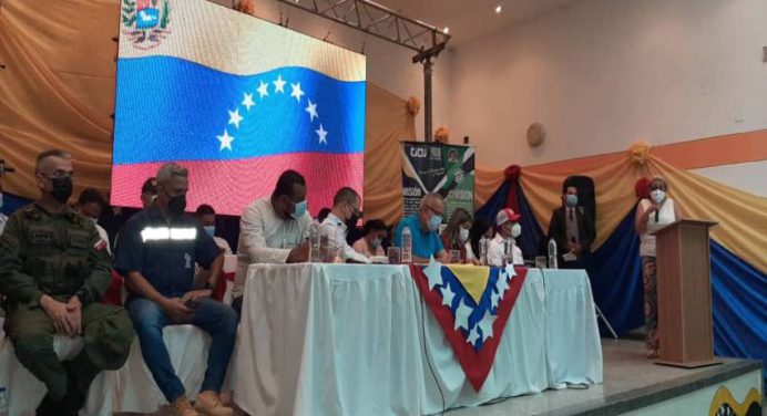 Gobierno y empresarios fronterizos desarrollan mesas de trabajo