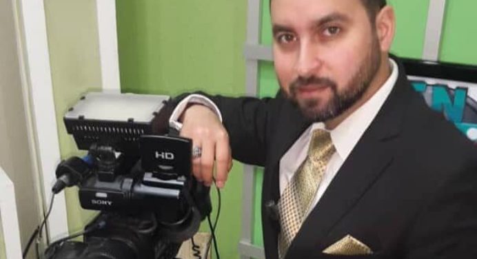 ¡Imparable! Dr. Simón Loaiza escribió un libro y llega a la TV nacional