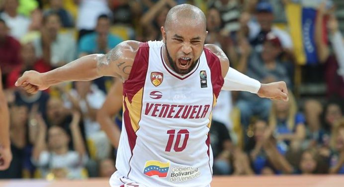 José «Grillito» Vargas anunció su retiro de la selección