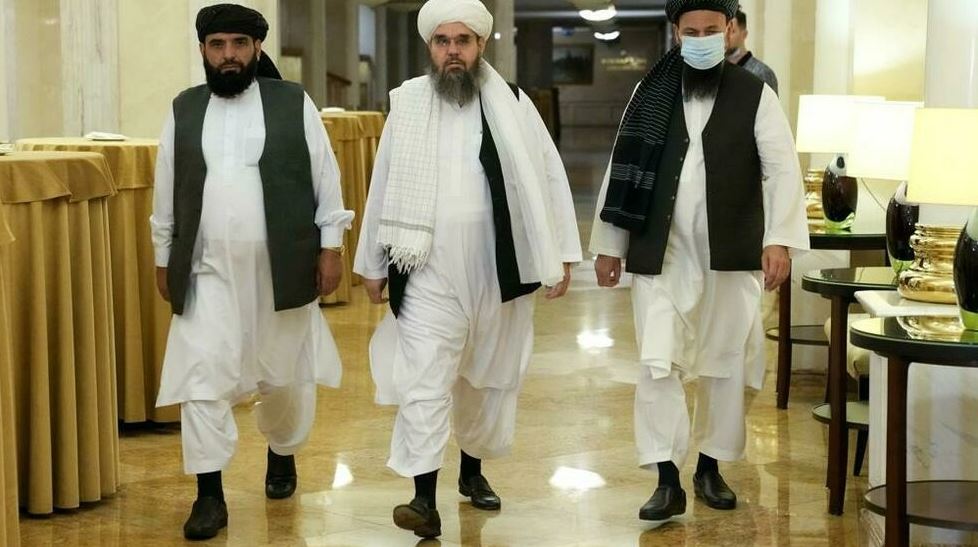 talibanes medios afganos
