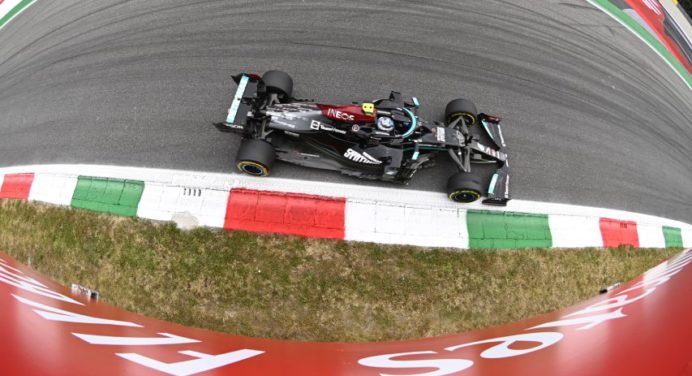 Lewis Hamilton logró la Pole en el GP de Turquía de F1
