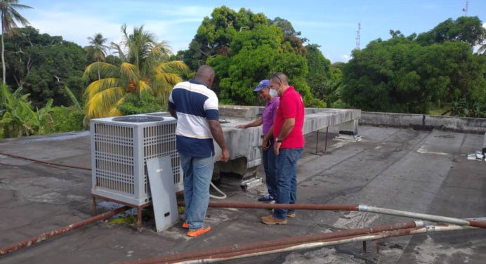 Maldonado inspeccionó rehabilitación del Hospital de Sotillo