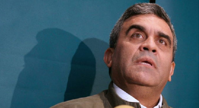 Raúl Isaías Baduel: El hombre que salvó a Chávez