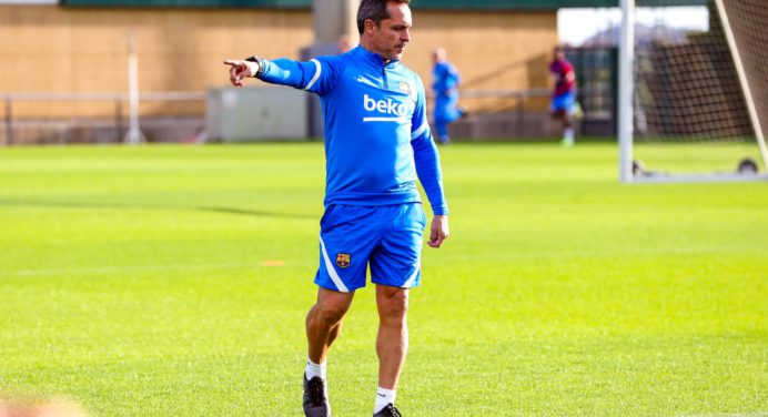 Sergi Barjuan ya dirigió el primer entrenamiento como DT del Barcelona