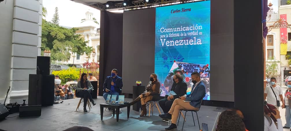 en la filven se realizo el bautizo del libro comunicacion para la defensa de la verdad en venezuela laverdaddemonagas.com escenario filven
