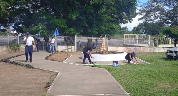 Gobernación lleva Plan “Universidad Bella” a la UNES Monagas
