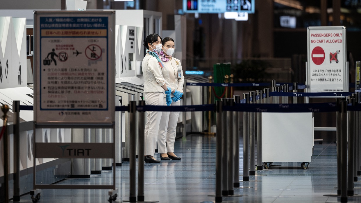 gobierno de japon anuncia cierre de sus fronteras ante la variante omicron laverdaddemonagas.com aeropuerto