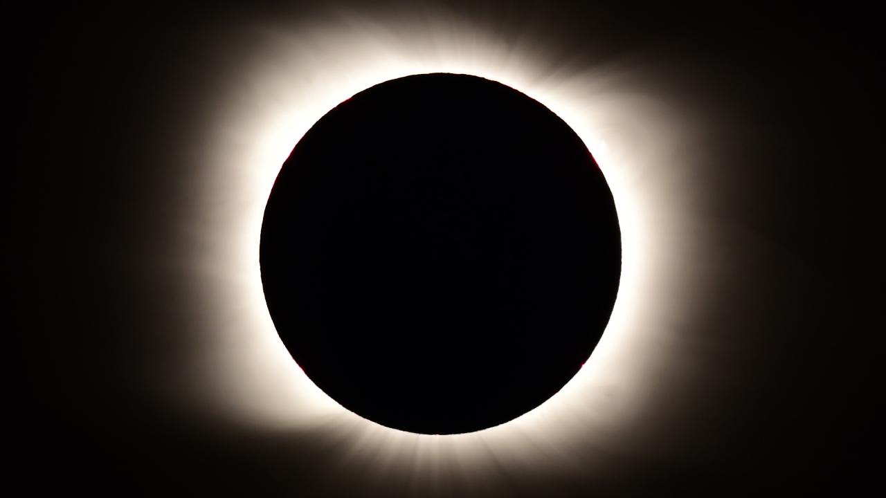 ¡Imperdible! Así será el último eclipse solar de esté 2021
