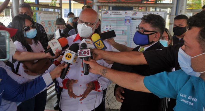 Gobernador Arzolay: No se han reportado incidencias en las elecciones
