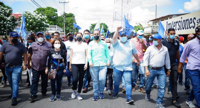 Piero Maroun y Ángel Aristimuño llevaron ruta de la esperanza a La Cruz y El Furrial