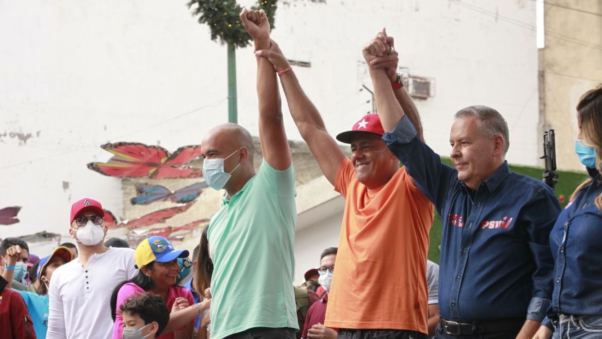 Mira el «pelón» de Jorge Rodríguez en el cierre de campaña en Miranda
