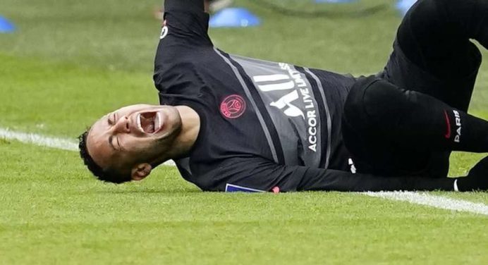 Neymar será baja entre seis y ocho semanas