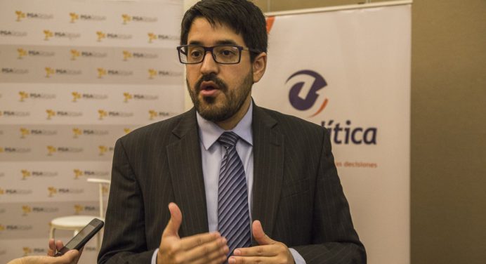 Oliveros: Las empresas deben invertir en tecnología energética