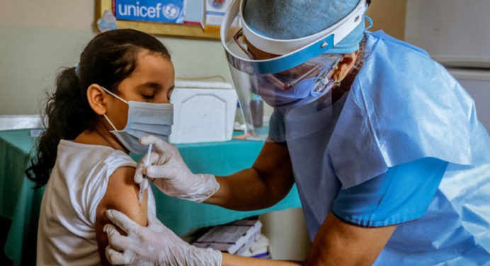 Sociedad de pediatría rechaza uso de vacunas cubanas en niños