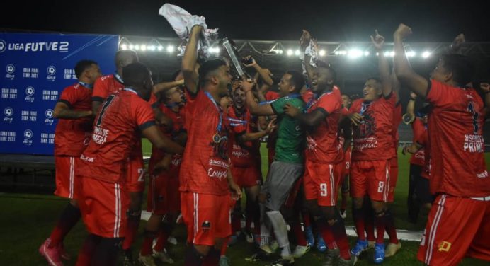 Titanes FC se proclamó campeón de la Liga FuVe 2 ante Atlético La Cruz