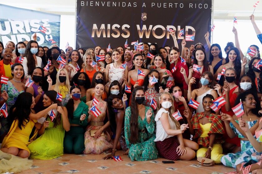 ¡A correr! Siete candidatas del Miss Mundo aisladas por Covid-19