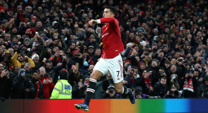 Cristiano Ronaldo llegó a 801 goles en su carrera profesional