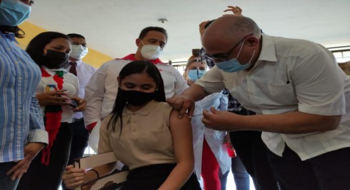 Despliegan jornada de inmunización en 19 centros educativos de Monagas