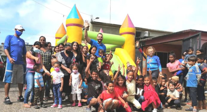 Diputado Luis Machado: Hoy llevamos alegría a los niños del sector Paramaconi