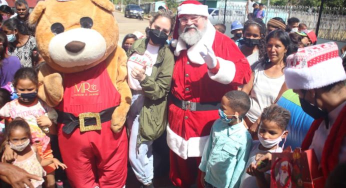 El Tejero recibió con alegría la ruta del Niño Simón