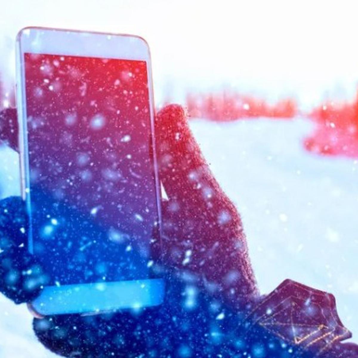 Falta poco para la navidad aprende cómo hacer que caiga nieve en tu celular
