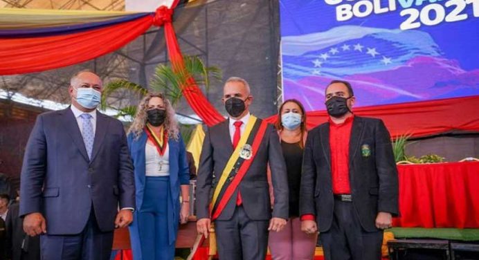 Freddy Bernal se juramentó como gobernador de Táchira