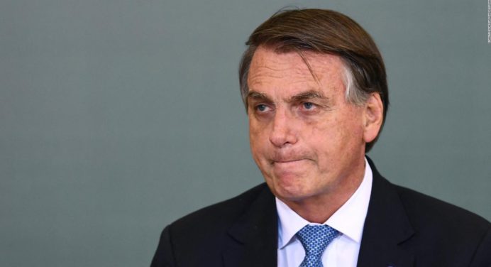 Jair Bolsonaro hospitalizado ante sospecha de obstrucción intestinal