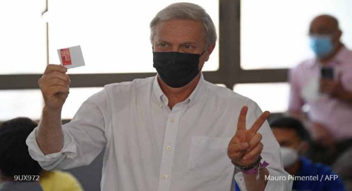 Kast irá a la justicia si el resultado es estrecho