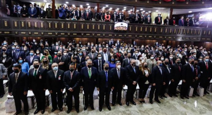 Luis Eduardo Martínez: 2021 fue el año del mejor desempeño legislativo en décadas