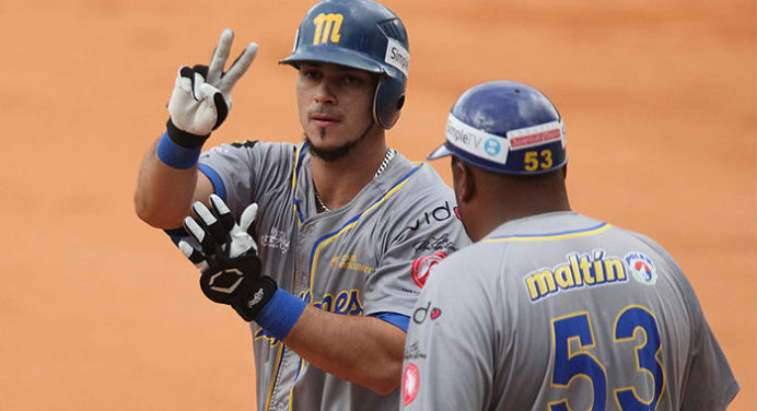 Magallanes picó adelante y ganó el primero del Round Robin