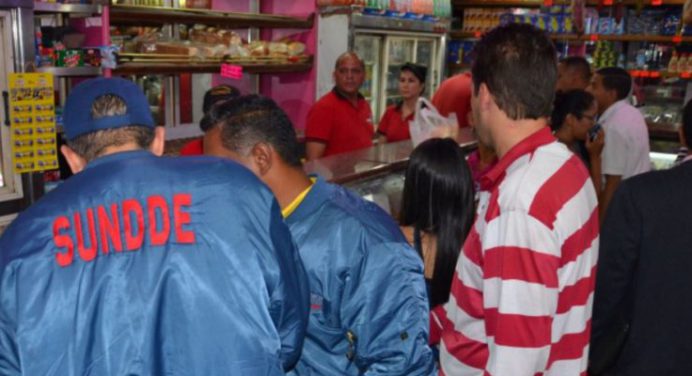 Ministerio de Comercio supervisará precios de productos navideños