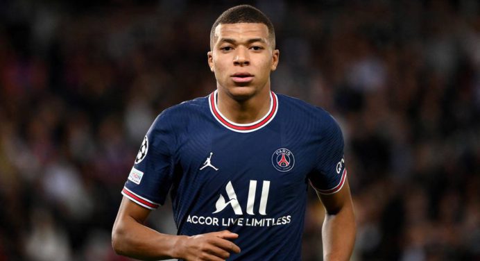 PSG retomó negociaciones para quedarse con Mbappé