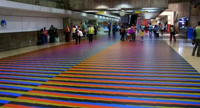 Refuerzan plan de seguridad en Maiquetía por asueto navideño