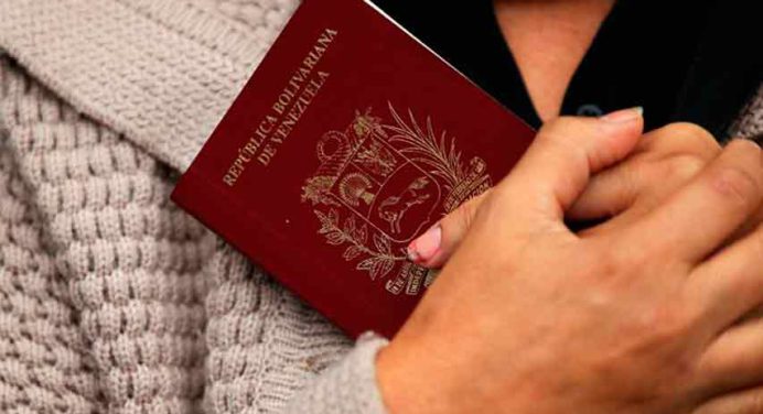 Saime evalúa servicio a domicilio de pasaportes para 2022