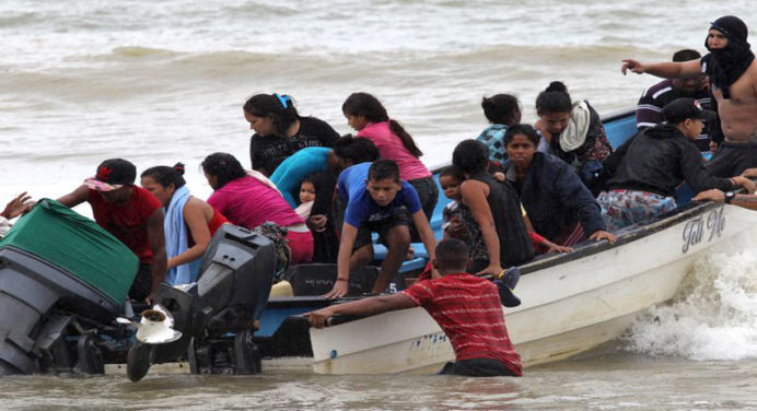 Trinidad y Tobago aplicará la ley a los venezolanos que entren ilegalmente