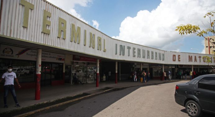 Ana Fuentes pone orden en funcionamiento interno del Terminal de Maturín