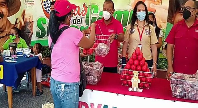 Feria del Campo Soberano atendió 438 familias en Maturín